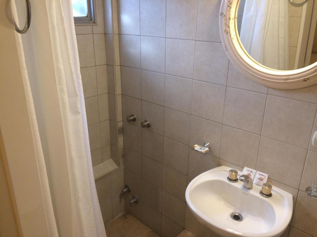 Hotel Pico General Pico Dış mekan fotoğraf