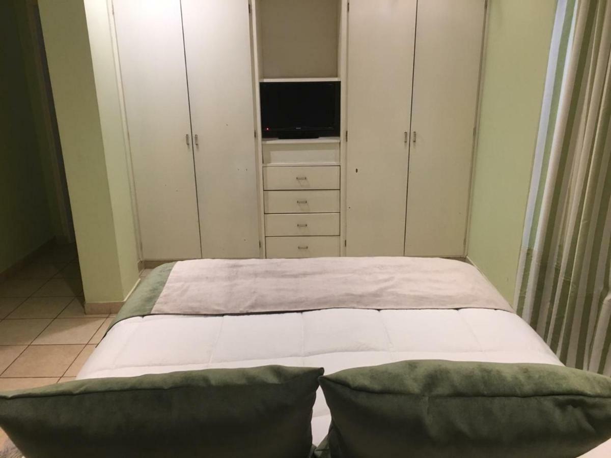 Hotel Pico General Pico Dış mekan fotoğraf