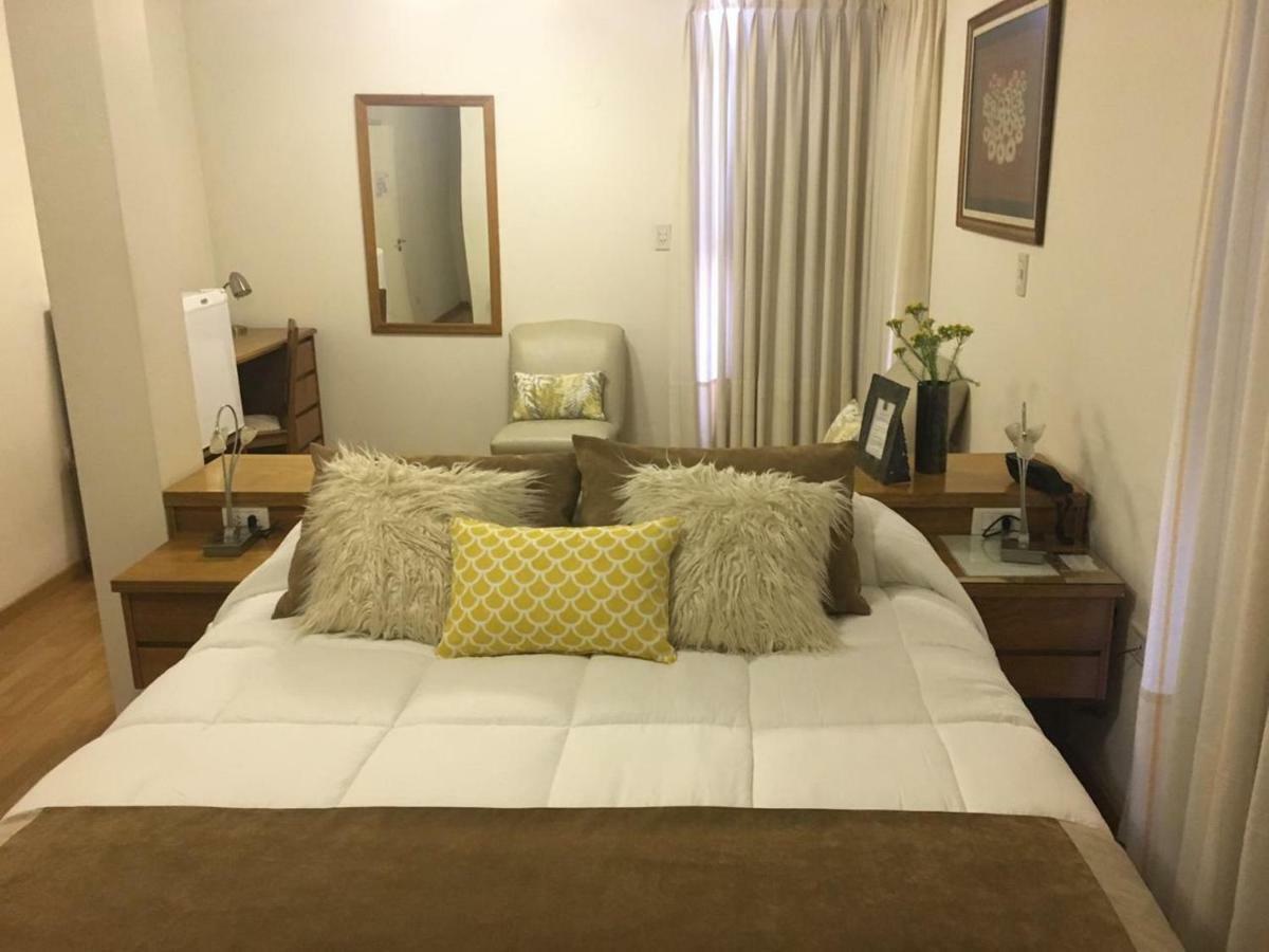 Hotel Pico General Pico Dış mekan fotoğraf